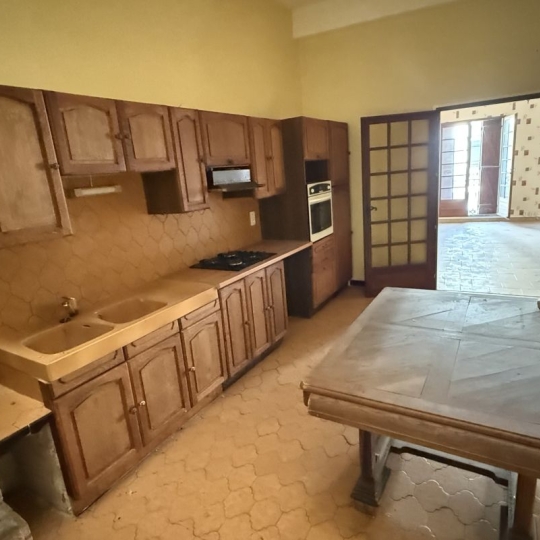  11-34 IMMOBILIER : Immeuble | OLONZAC (34210) | 220 m2 | 138 000 &euro; 