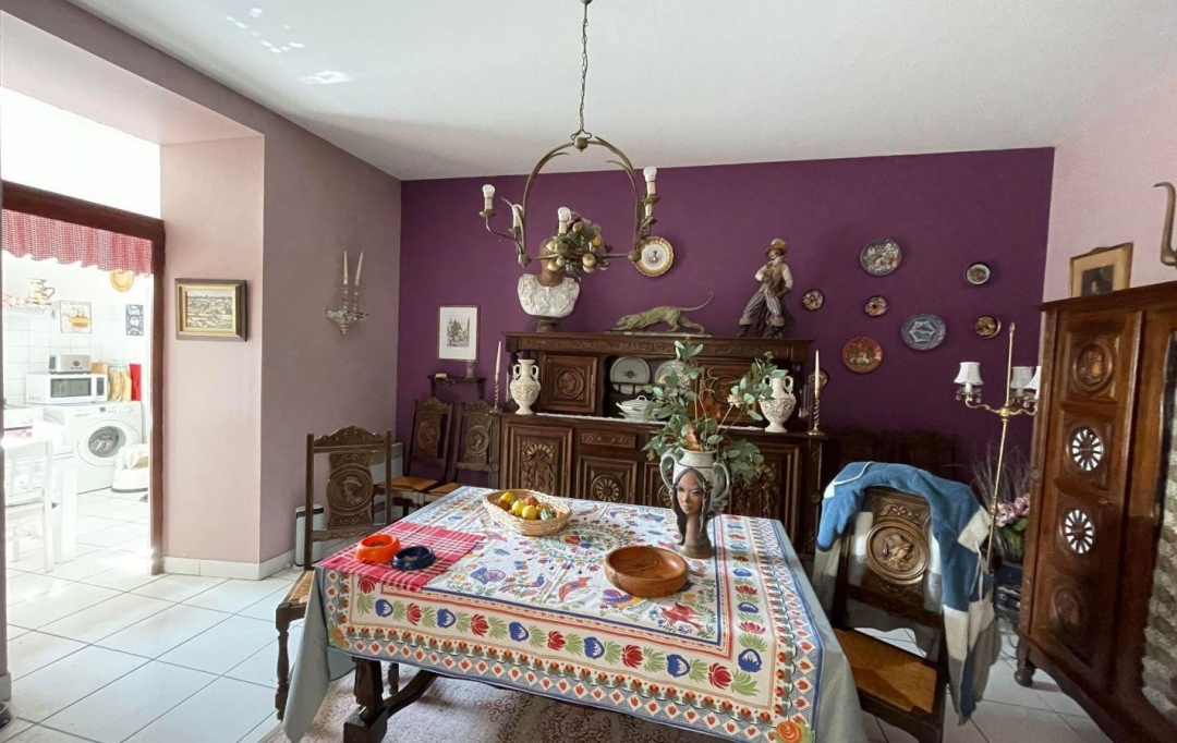 11-34 IMMOBILIER : House | HOMPS (11200) | 348 m2 | 219 000 € 