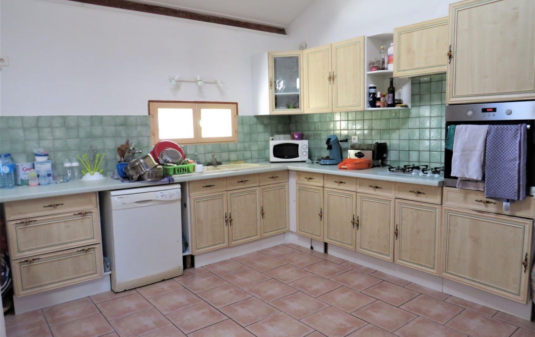 11-34 IMMOBILIER : Immeuble | OLONZAC (34210) | 179 m2 | 188 000 € 