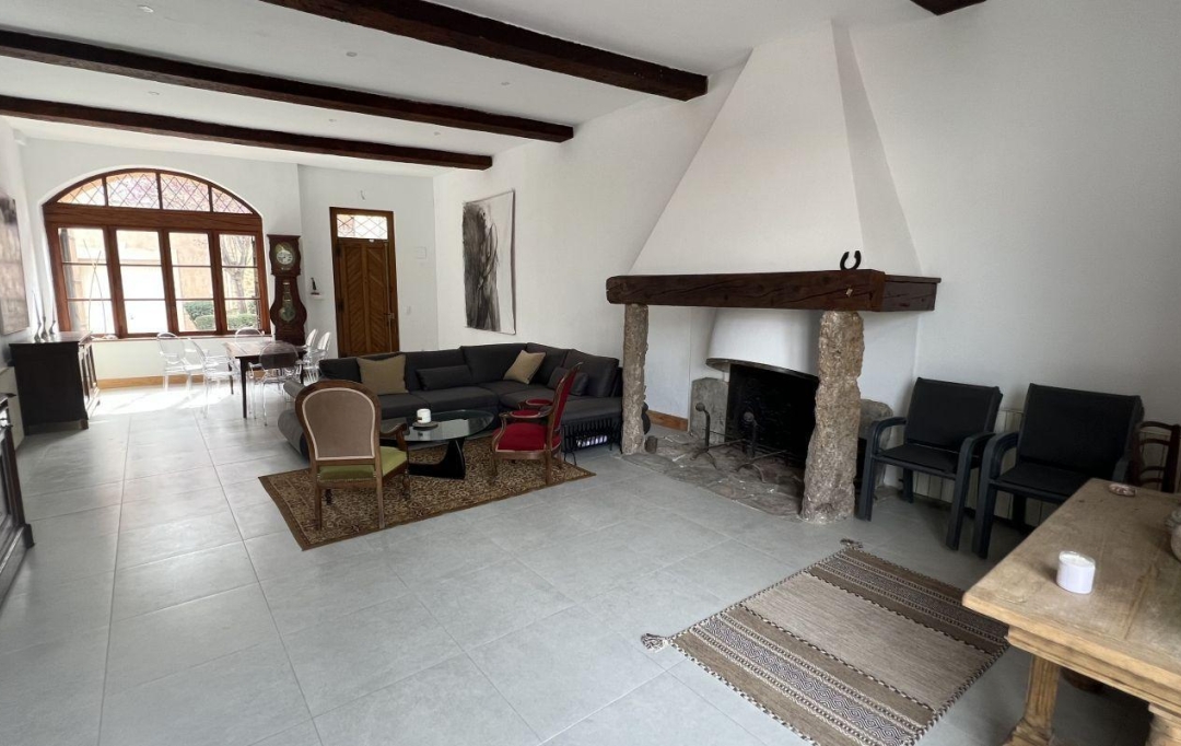 11-34 IMMOBILIER : House | OLONZAC (34210) | 197 m2 | 468 000 € 