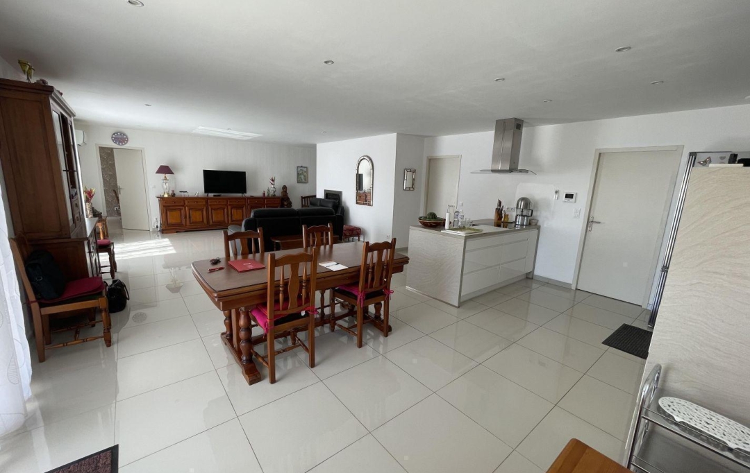 11-34 IMMOBILIER : Maison / Villa | AZILLE (11700) | 120 m2 | 265 000 € 