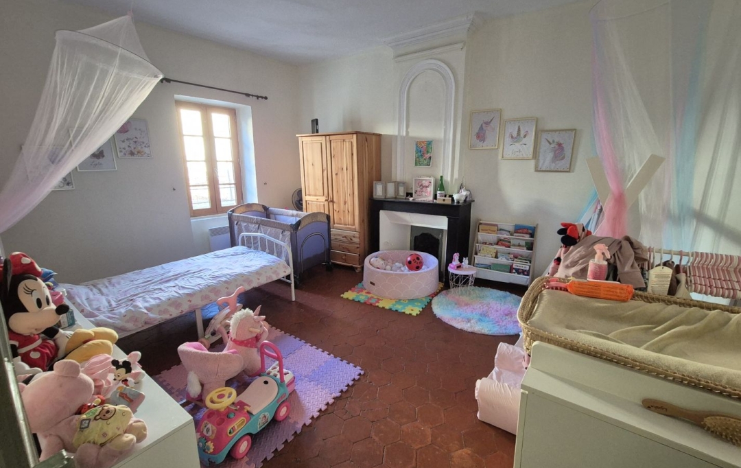 11-34 IMMOBILIER : Maison / Villa | ARGELIERS (11120) | 235 m2 | 169 000 € 