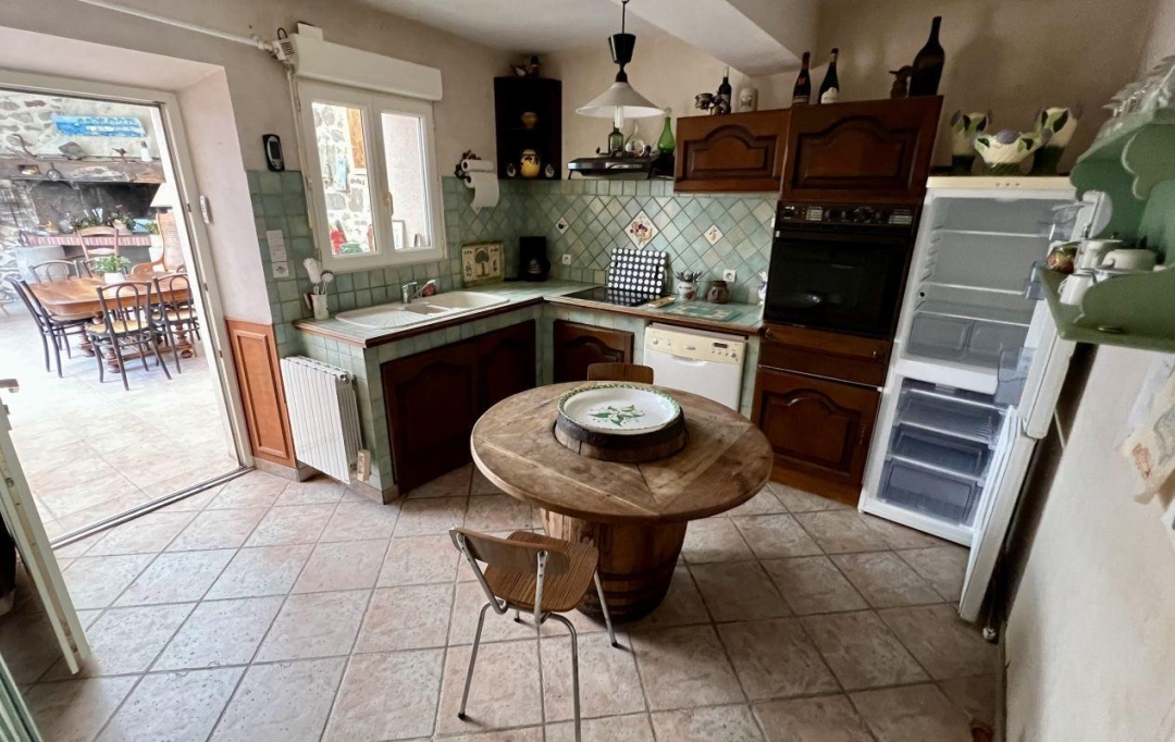 11-34 IMMOBILIER : House | HOMPS (11200) | 168 m2 | 179 000 € 