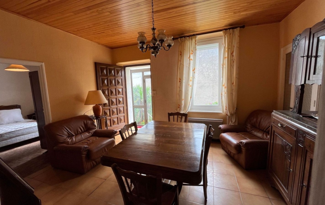11-34 IMMOBILIER : House | AIGUES-VIVES (34210) | 60 m2 | 89 000 € 