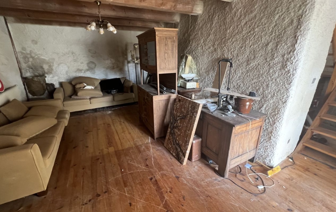 11-34 IMMOBILIER : House | LA LIVINIERE (34210) | 141 m2 | 89 000 € 