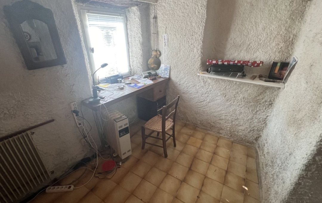 11-34 IMMOBILIER : House | LA LIVINIERE (34210) | 141 m2 | 89 000 € 