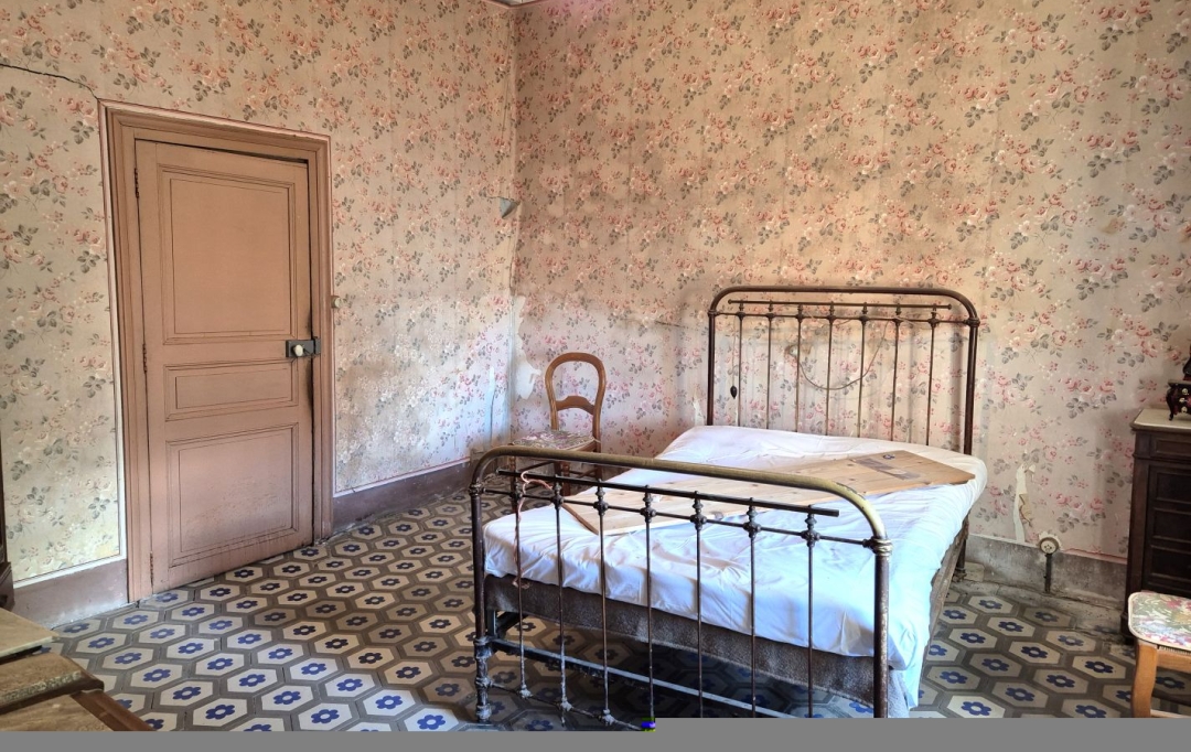 11-34 IMMOBILIER : Maison / Villa | OLONZAC (34210) | 269 m2 | 85 000 € 
