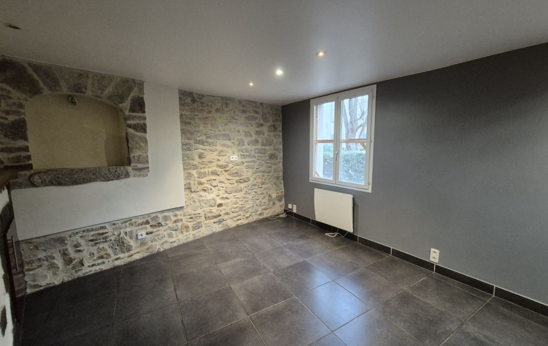 11-34 IMMOBILIER : House | CESSERAS (34210) | 61 m2 | 89 000 € 