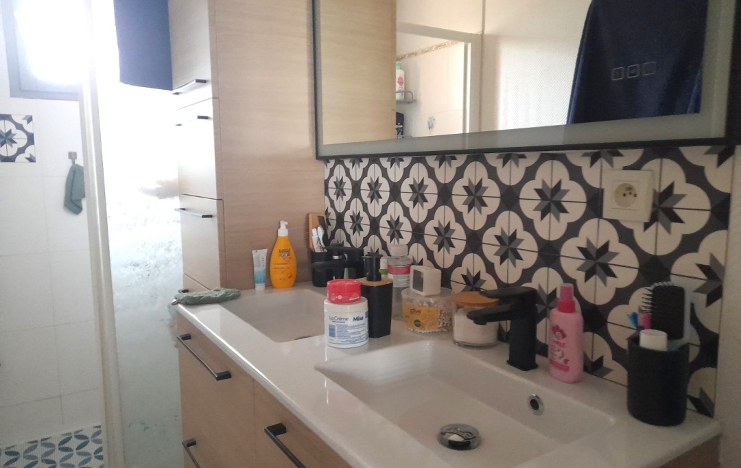 11-34 IMMOBILIER : House | AZILLE (11700) | 65 m2 | 179 000 € 