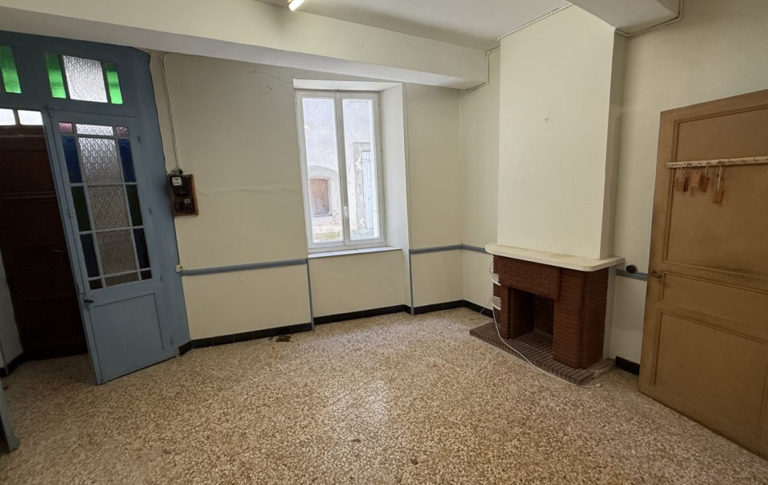 11-34 IMMOBILIER : House | SIRAN (34210) | 85 m2 | 76 000 € 