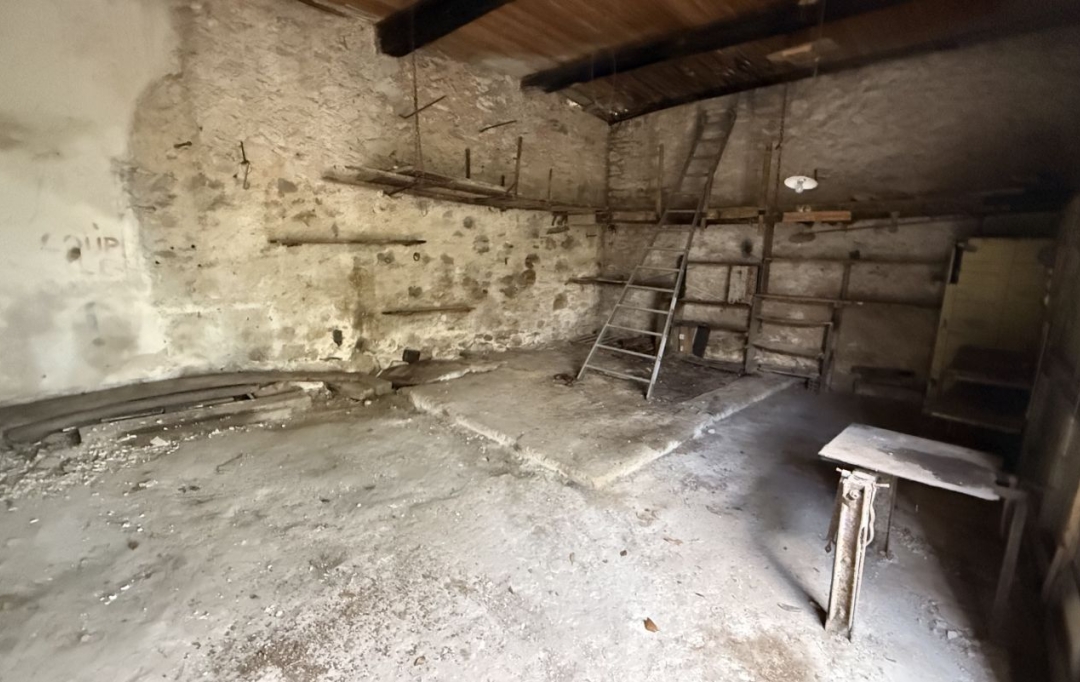 11-34 IMMOBILIER : Maison / Villa | OUPIA (34210) | 160 m2 | 129 000 € 