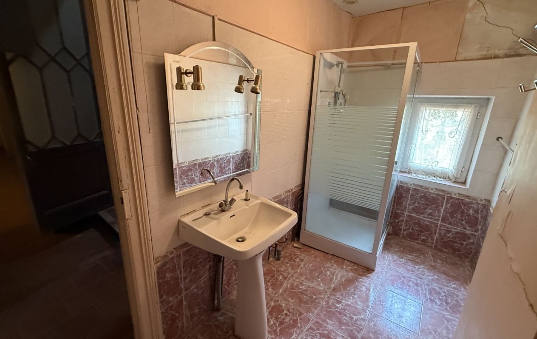 11-34 IMMOBILIER : Maison / Villa | OUPIA (34210) | 160 m2 | 129 000 € 