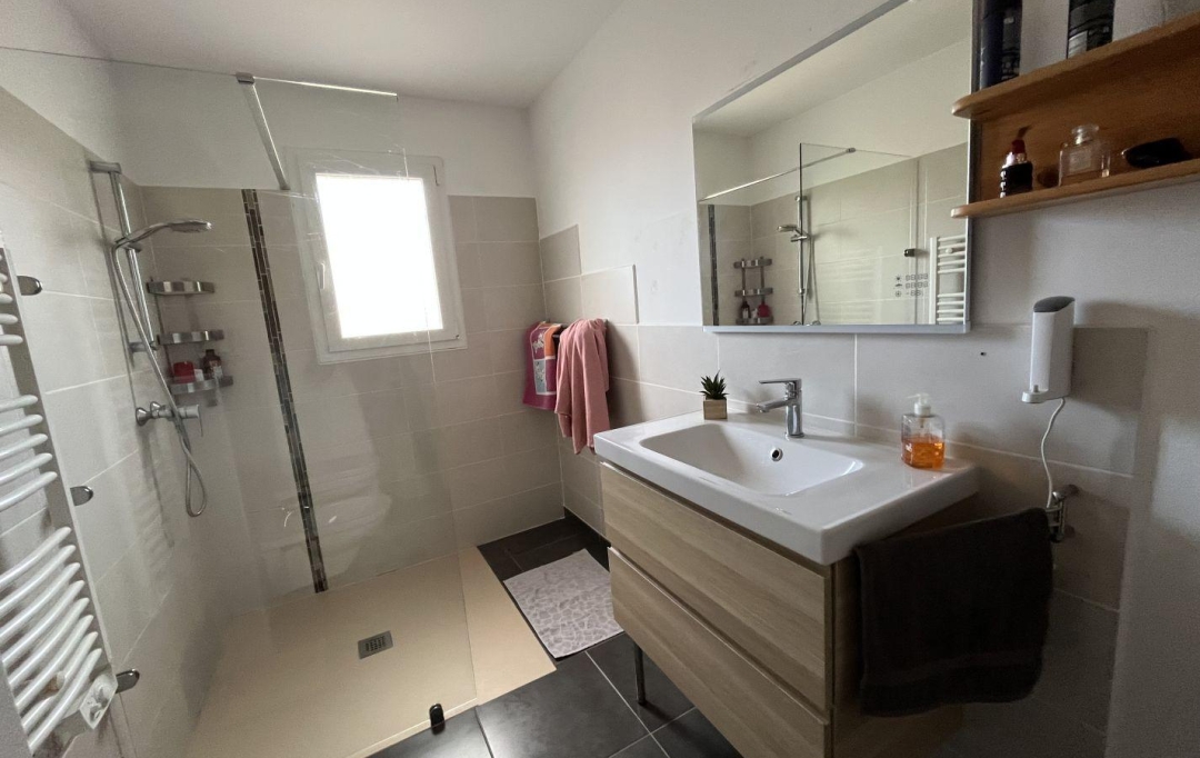 11-34 IMMOBILIER : Maison / Villa | OLONZAC (34210) | 74 m2 | 189 000 € 