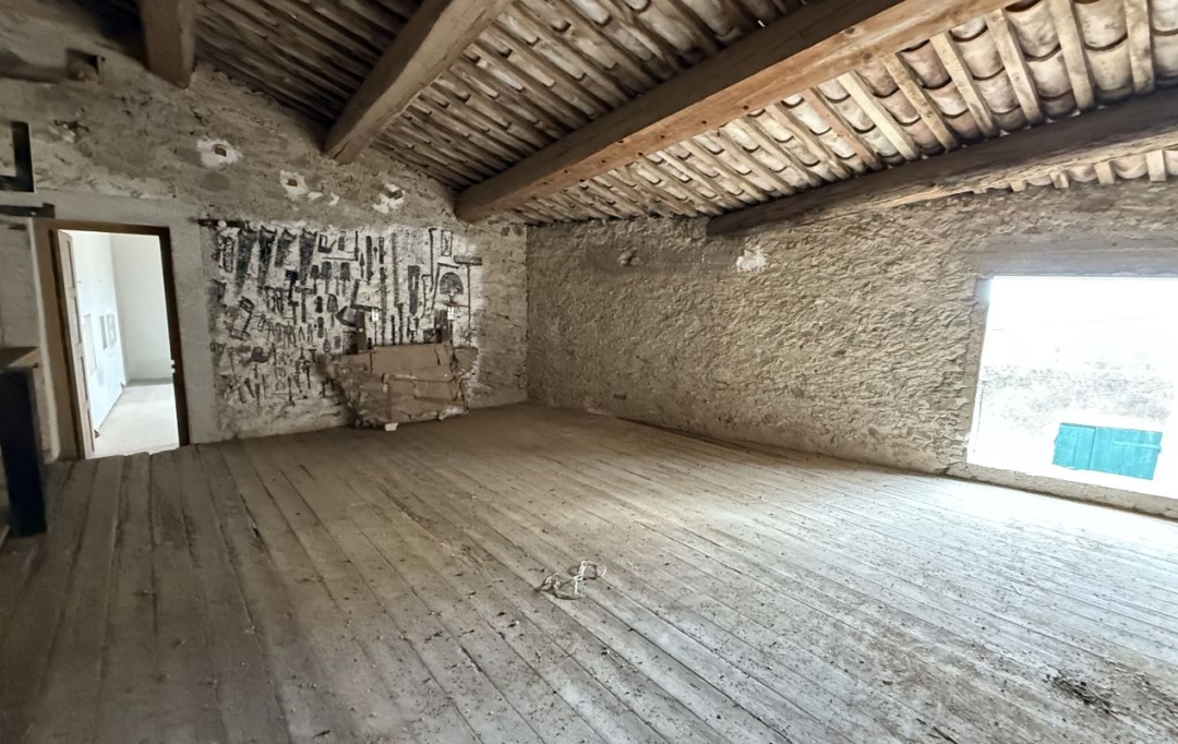 11-34 IMMOBILIER : Maison / Villa | AZILLANET (34210) | 180 m2 | 59 000 € 