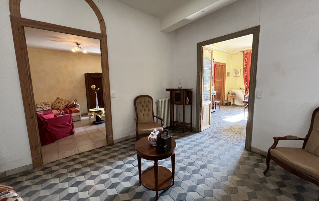 11-34 IMMOBILIER : House | OLONZAC (34210) | 240 m2 | 269 000 € 