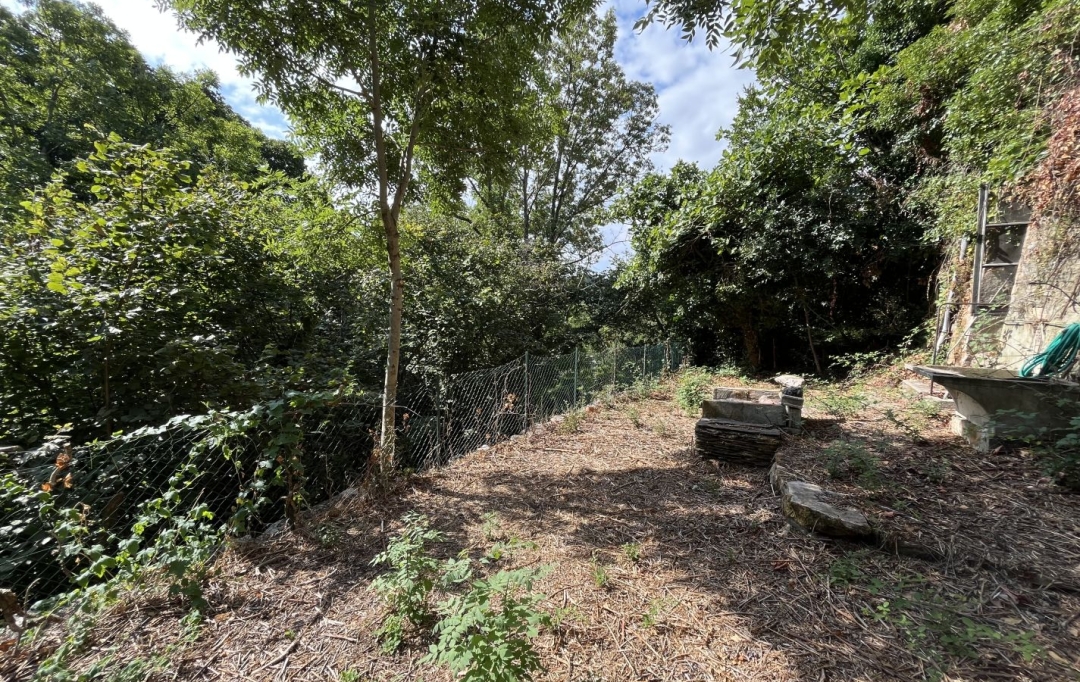 11-34 IMMOBILIER : Maison / Villa | CASSAGNOLES (34210) | 178 m2 | 107 000 € 