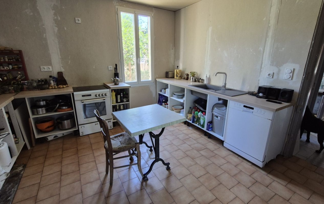 11-34 IMMOBILIER : House | FELINES-MINERVOIS (34210) | 211 m2 | 138 000 € 