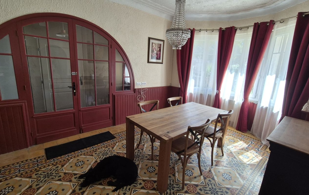 11-34 IMMOBILIER : House | FELINES-MINERVOIS (34210) | 211 m2 | 138 000 € 