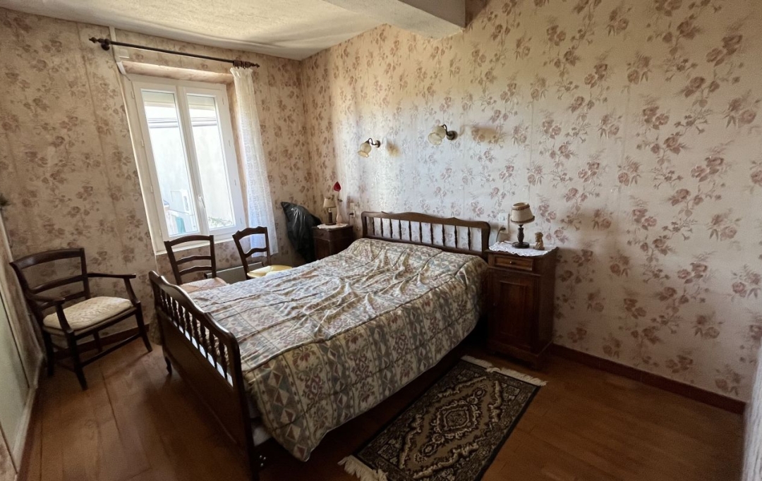 11-34 IMMOBILIER : Maison / Villa | OUPIA (34210) | 148 m2 | 129 000 € 