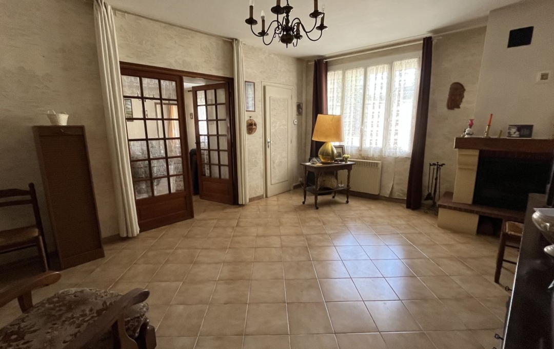 11-34 IMMOBILIER : Maison / Villa | OUPIA (34210) | 148 m2 | 129 000 € 