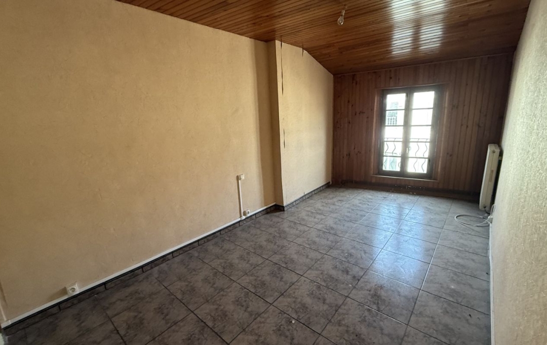 11-34 IMMOBILIER : Immeuble | OLONZAC (34210) | 220 m2 | 138 000 &euro; 