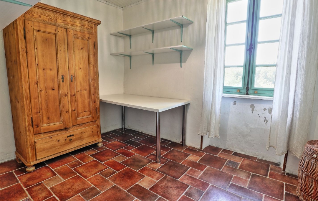11-34 IMMOBILIER : Maison / Villa | BEAUFORT (34210) | 95 m2 | 140 000 &euro; 