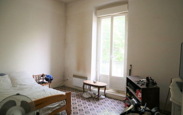 11-34 IMMOBILIER : Immeuble | OLONZAC (34210) | 272 m2 | 66 000 € 