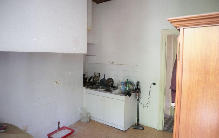 11-34 IMMOBILIER : Immeuble | OLONZAC (34210) | 272 m2 | 66 000 € 