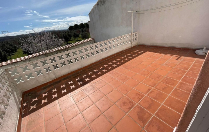 Maison   HOMPS  348 m2 219 000 € 