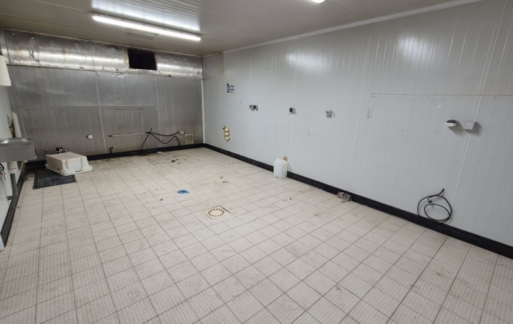  11-34 IMMOBILIER Building | OLONZAC (34210) | 665 m2 | 349 000 € 