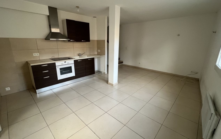 Maison OLONZAC 83 m2 115 000 € Maison OLONZAC 83 m2 115 000 €