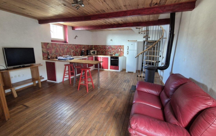 Maison de ville   QUARANTE  160 m2 139 000 € 