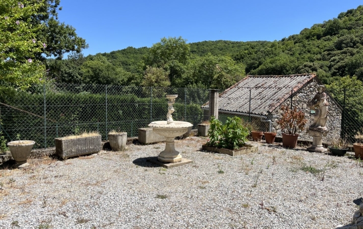 Maison RIEUSSEC 144 m2 216 000 € Maison RIEUSSEC 144 m2 216 000 €