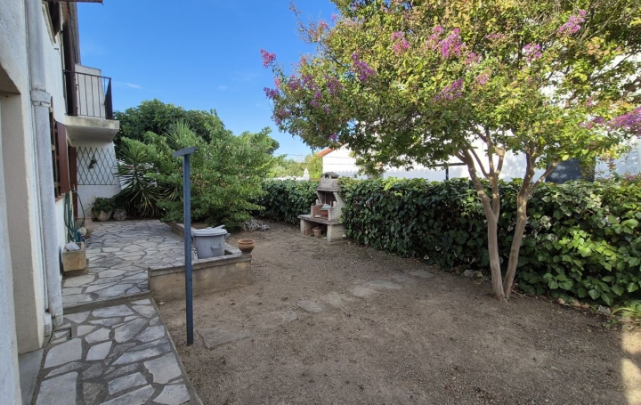 Maison de ville OLONZAC 103 m2 129 000 € Maison de ville OLONZAC 103 m2 129 000 €