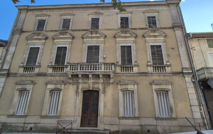 Maison   OLONZAC  464 m2 460 000 € 