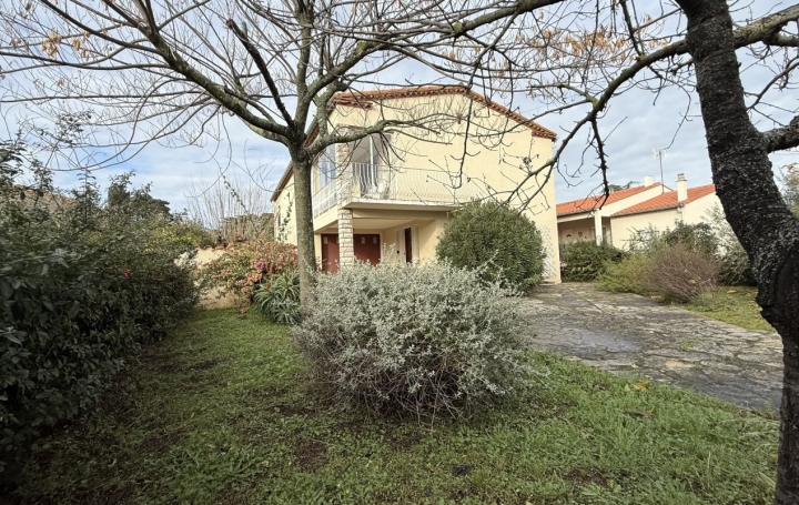 Maison   RIEUX-MINERVOIS  166 m2 214 000 € 