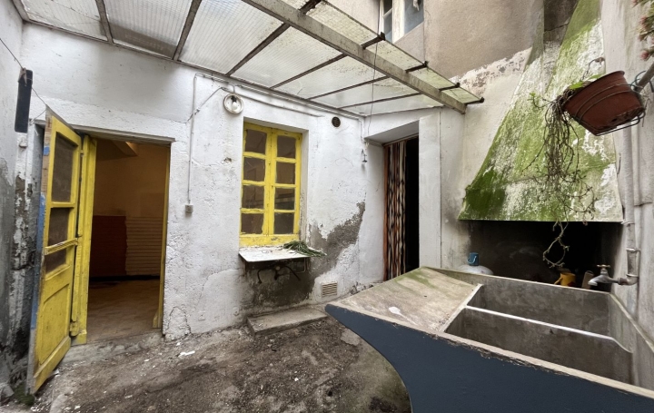 Maison de village   SIRAN  93 m2 45 000 € 