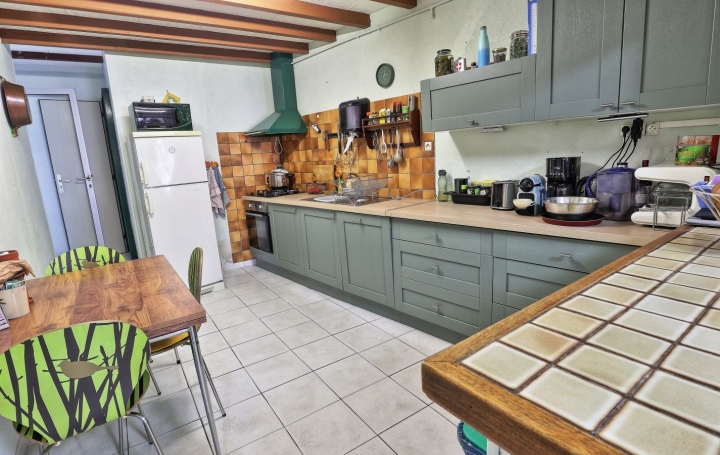 Maison de village   SIRAN  137 m2 179 000 € 