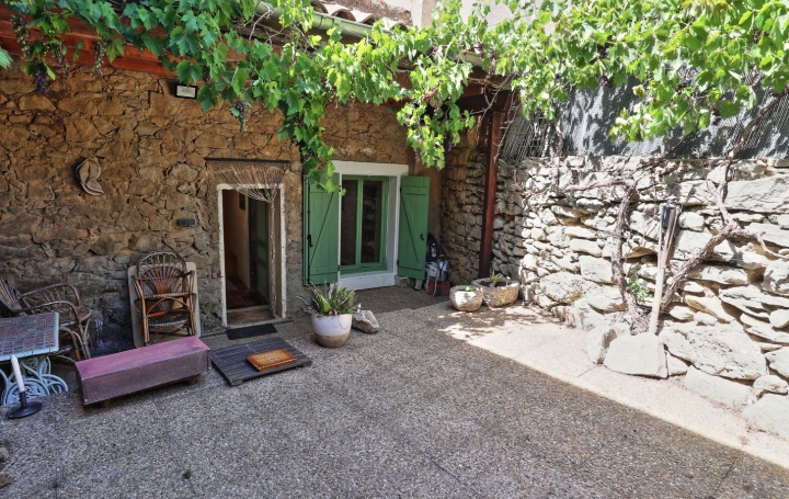 Maison de village   BEAUFORT  95 m2 140 000 € 